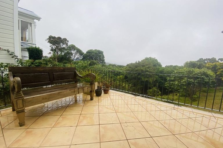 Photo of property in 127 Upland Road, Kelburn, Wellington, 6012