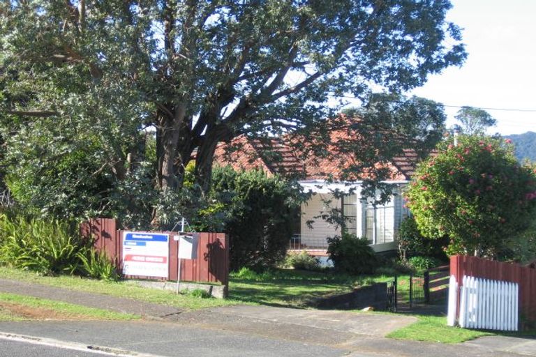 Photo of property in 15 Wakelin Street, Te Kamo, Whangarei, 0112