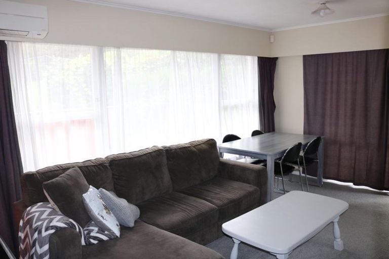 Photo of property in 12a Helena Road, Hillcrest, Hamilton, 3216