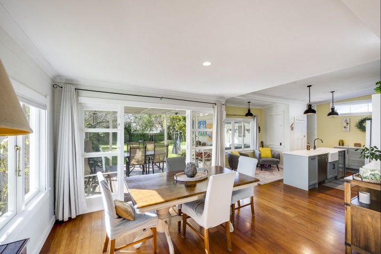 Photo of property in 141 Georges Drive, Napier South, Napier, 4110