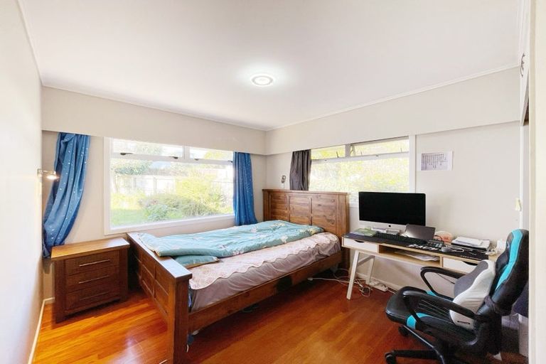 Photo of property in 35 Miramar Place, Pakuranga, Auckland, 2010