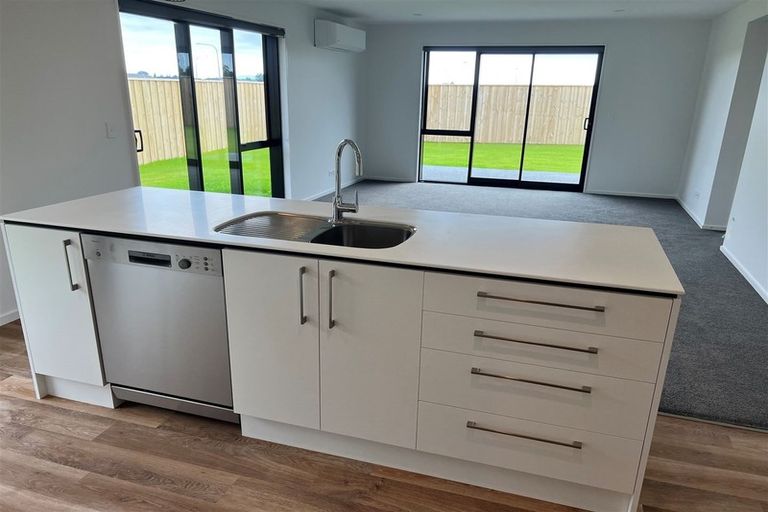 Photo of property in 7 Jasmine Street, Woodend, 7610