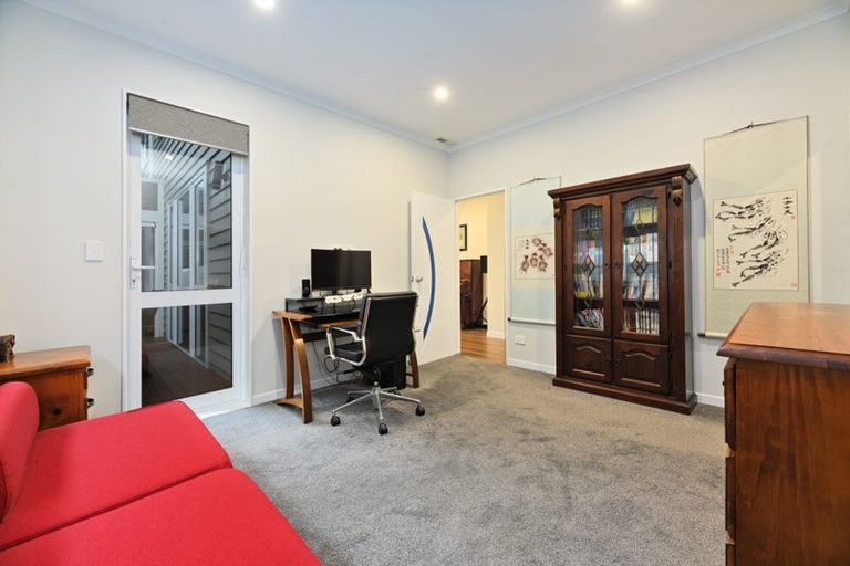 Photo of property in 59 Sunshine Boulevard, Sunnyvale, Auckland, 0612