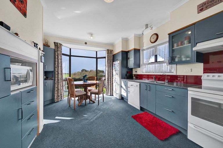 Photo of property in 21 Kent Terrace, Midhirst, Stratford, 4394