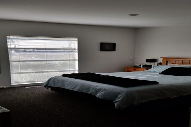 Photo of property in 142 Purchas Street, Edgeware, Christchurch, 8013