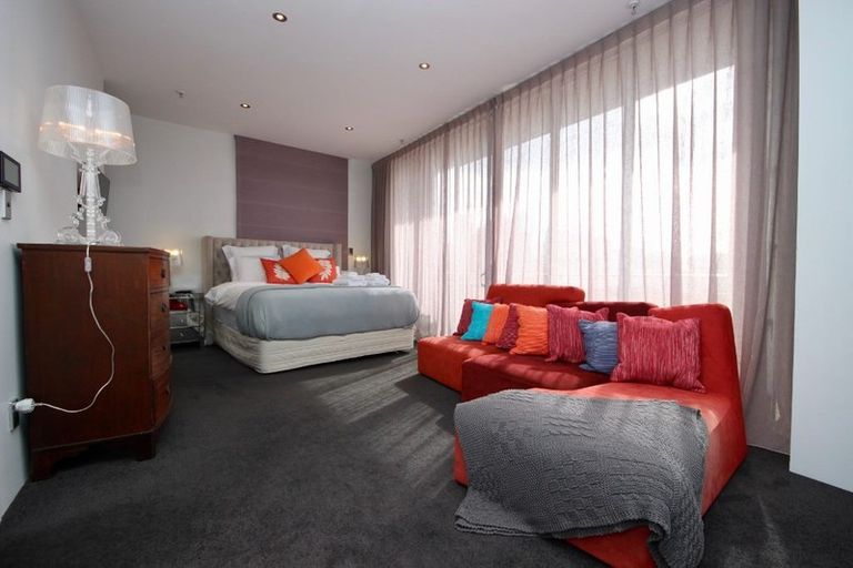 Photo of property in 2 Augustus Terrace, Parnell, Auckland, 1052