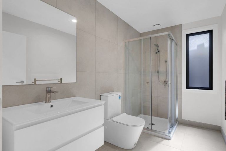 Photo of property in 42 Ladeira Place, Fitzroy, Hamilton, 3206