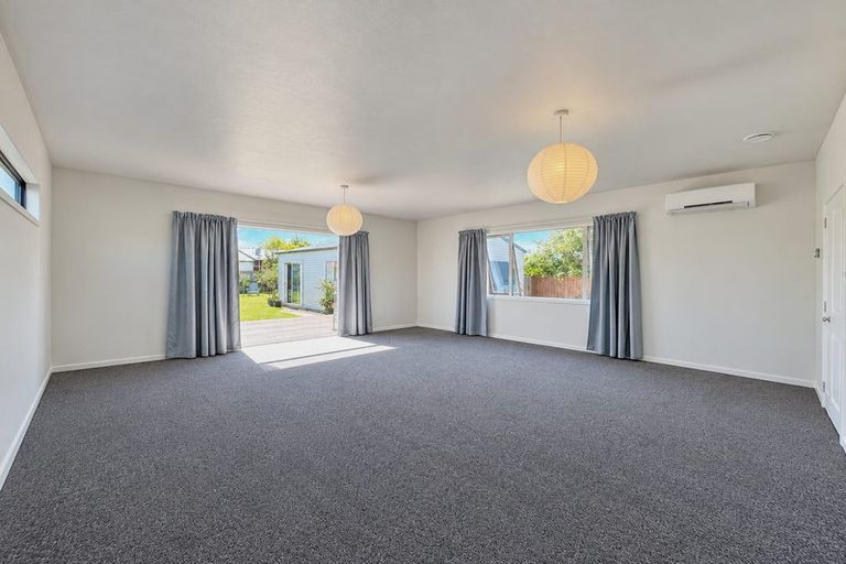 Photo of property in 43 Marshall Street, Woolston, Christchurch, 8023