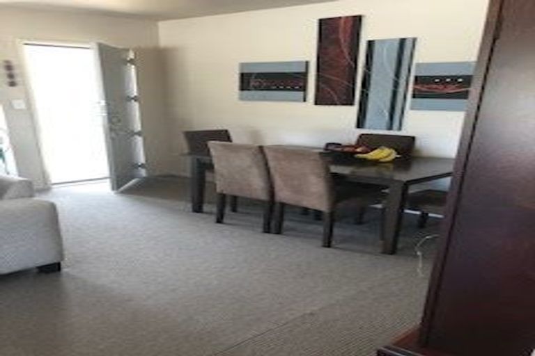 Photo of property in 15a Carey Street, Maeroa, Hamilton, 3200