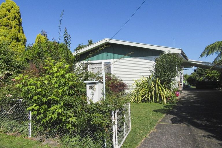 Photo of property in 65 Daphne Street, Outer Kaiti, Gisborne, 4010