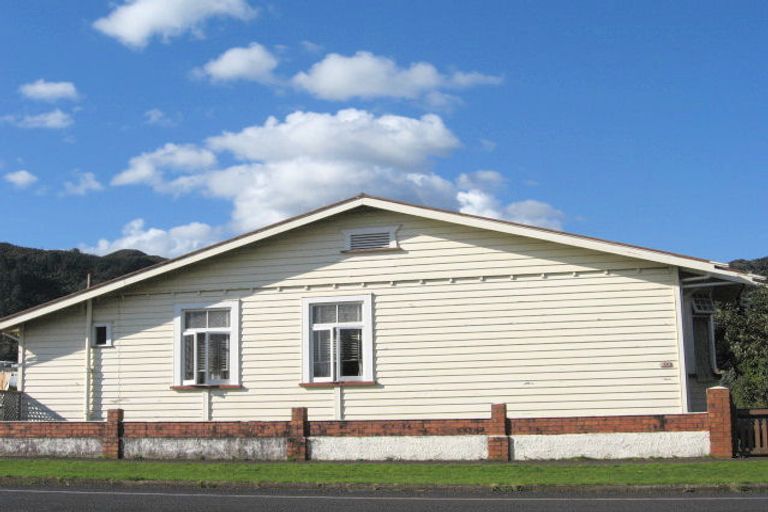 Photo of property in 200 Mackay Street, Thames, 3500