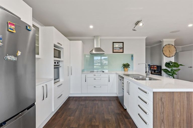 Photo of property in 66 Helenslee Road, Pokeno, 2402