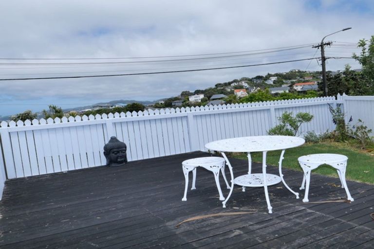 Photo of property in 125 Cashmere Avenue, Khandallah, Wellington, 6035