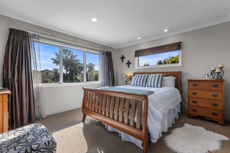 Photo of property in 14 Jarrah Park Drive, Pyes Pa, Tauranga, 3112