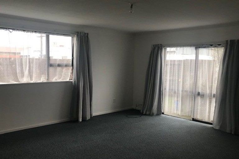 Photo of property in 53b Bradshaw Street, South Dunedin, Dunedin, 9012