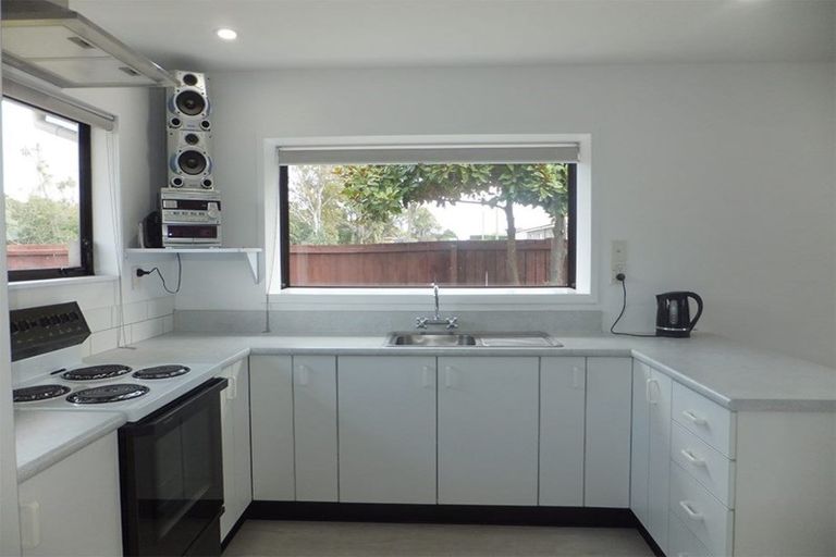 Photo of property in 1/115 Palmers Road, New Brighton, Christchurch, 8083