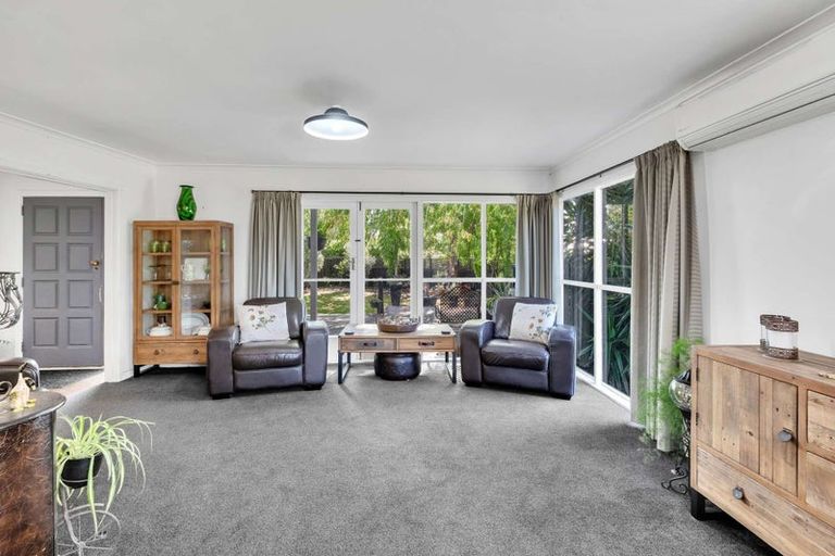 Photo of property in 157 West Belt, Rangiora, 7400