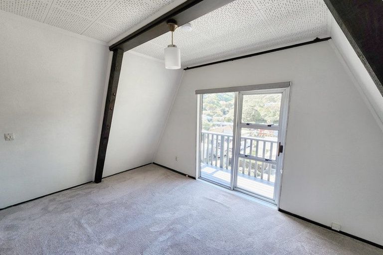 Photo of property in 3/45 Airlie Road, Plimmerton, Porirua, 5026