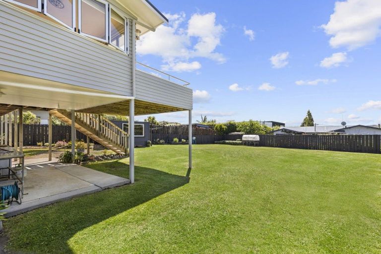 Photo of property in 19 Taipari Avenue, Raglan, 3225
