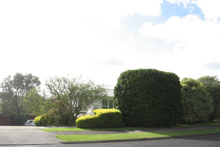 Photo of property in 26 Nevada Avenue, Pakuranga Heights, Auckland, 2010