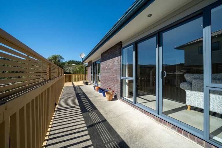 Photo of property in 20 Wantwood Grove, Churton Park, Wellington, 6037