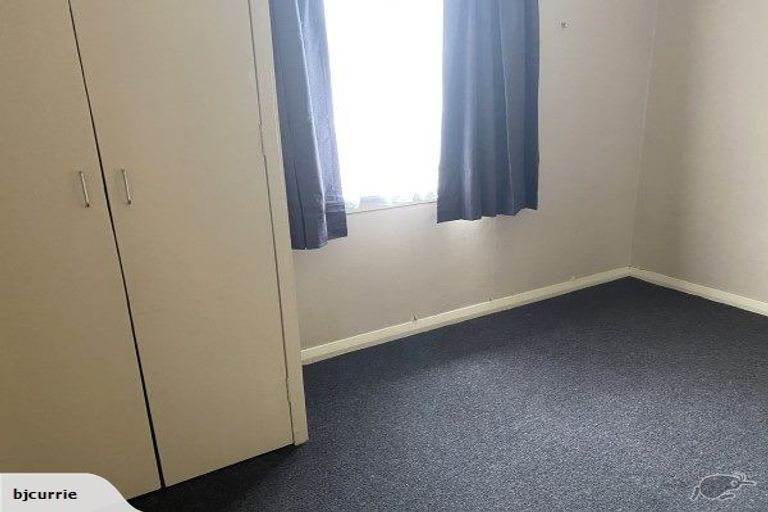 Photo of property in 3 Gibson Court, Roslyn, Palmerston North, 4414