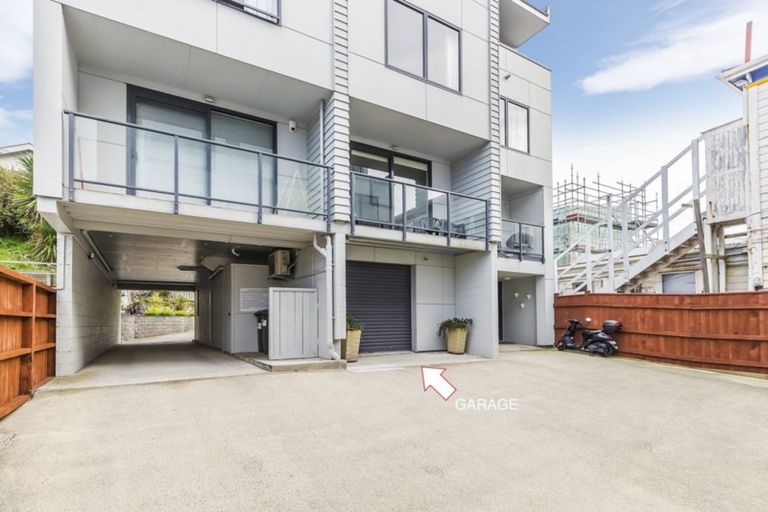 Photo of property in 4/464 Adelaide Road, Berhampore, Wellington, 6023