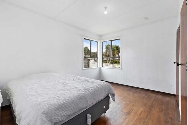 Photo of property in 42 Roosevelt Avenue, Onehunga, Auckland, 1061