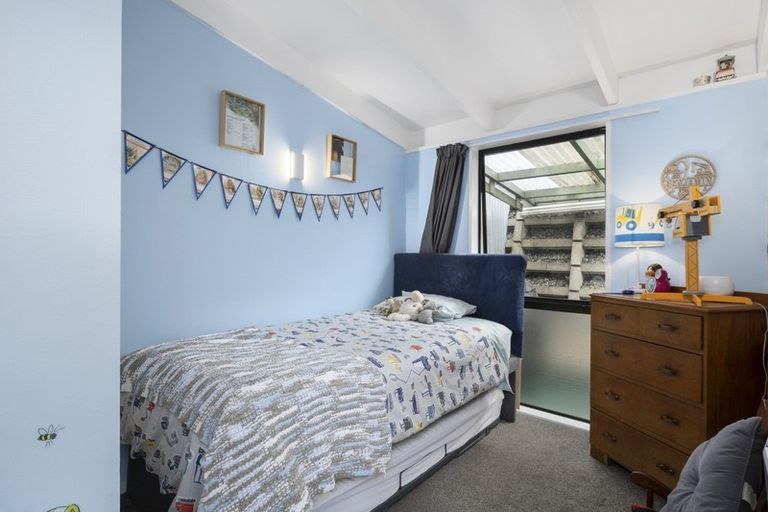 Photo of property in 73b Grosvenor Street, Kensington, Dunedin, 9011