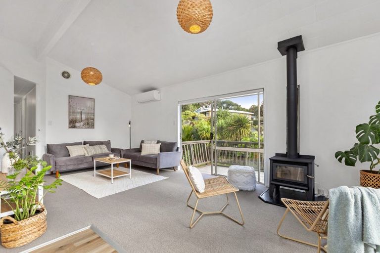 Photo of property in 28b Bay View Road, Raglan, 3225