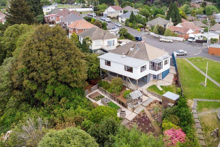 Photo of property in 12 Holyrood Avenue, Wakari, Dunedin, 9010