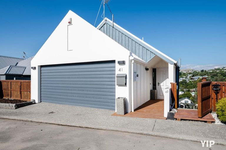 Photo of property in 41 Hawtrey Terrace, Churton Park, Wellington, 6037