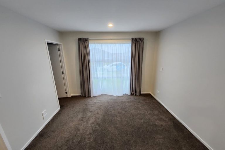Photo of property in 9a Pakaraka Drive, Papakura, 2110