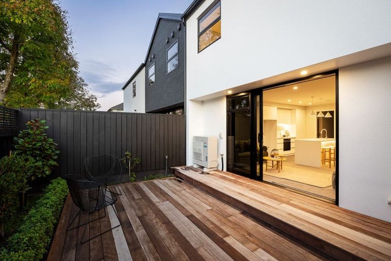 Photo of property in 44c Kilmarnock Street, Riccarton, Christchurch, 8011