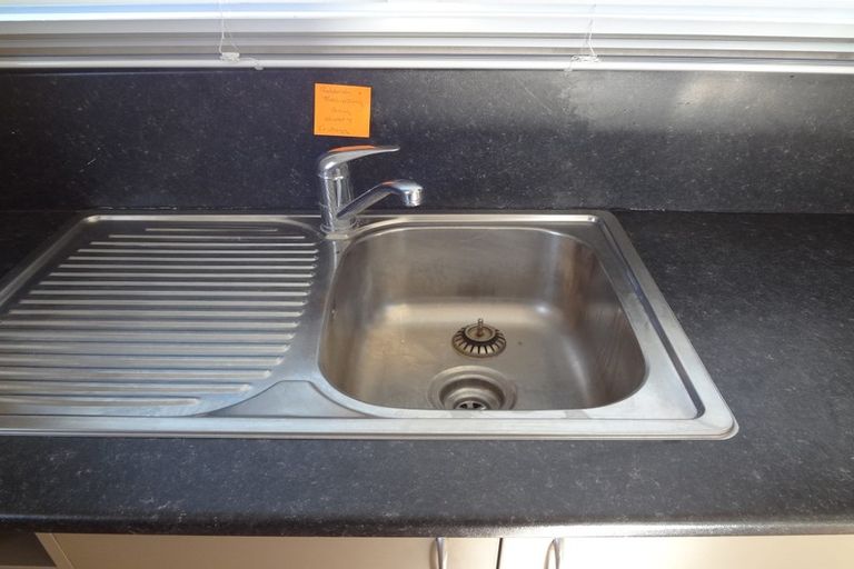 Photo of property in 52 Lipscombe Crescent, Havelock North, 4130