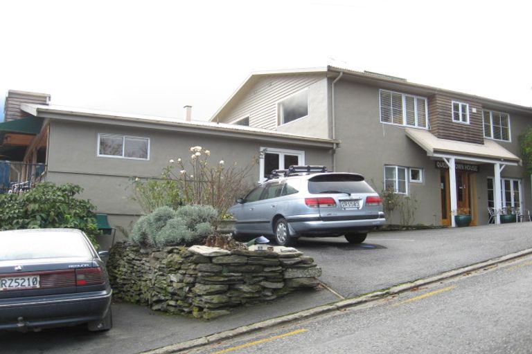 Photo of property in 69 Hallenstein Street, Queenstown, 9300