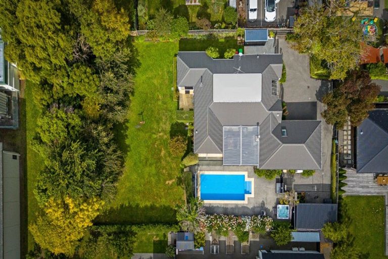 Photo of property in 4 Lewisham Park, St Albans, Christchurch, 8052