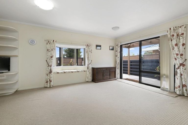 Photo of property in 486 Devonport Road, Tauranga South, Tauranga, 3112
