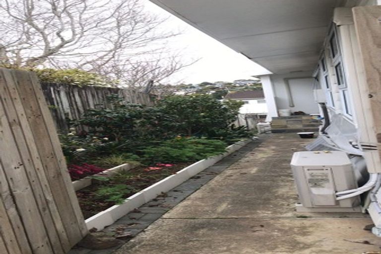 Photo of property in 9 Mayfair Crescent, Mairangi Bay, Auckland, 0630