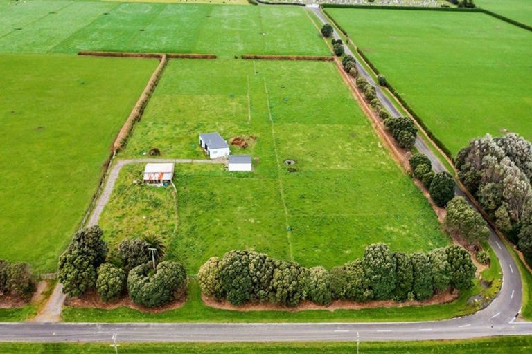 Photo of property in 62 Hassard Street, Manaia, 4612