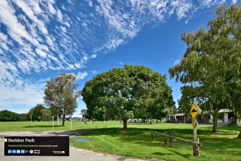 Photo of property in 2/49 Shannon Place, Belfast, Christchurch, 8051