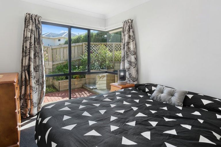 Photo of property in 14 Guildford Place, Bethlehem, Tauranga, 3110