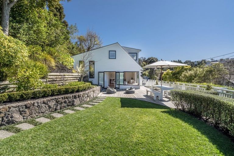 Photo of property in 25 Inkster Street, Birkenhead, Auckland, 0626