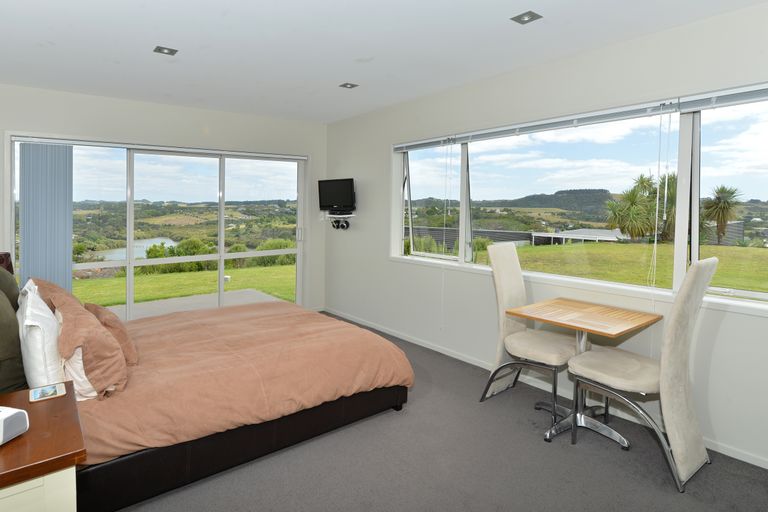 Photo of property in 6b Fuller Terrace, Kerikeri, 0230