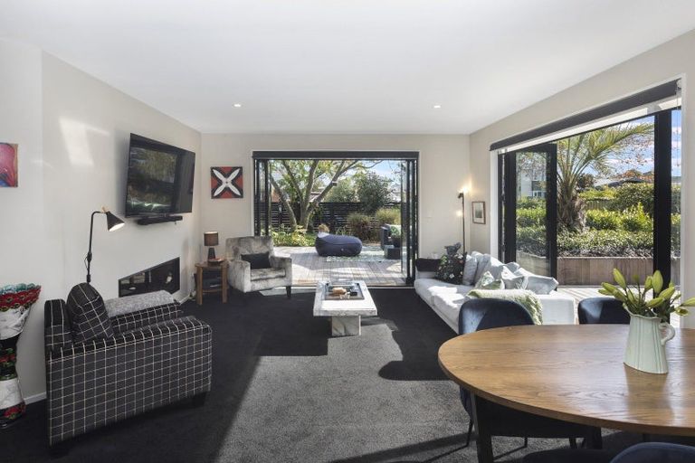 Photo of property in 2 Country Place, Burwood, Christchurch, 8083