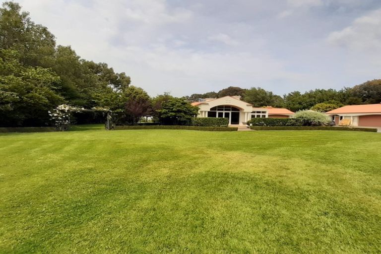 Photo of property in 52 Mcivor Road, Anderson Park, Invercargill, 9876