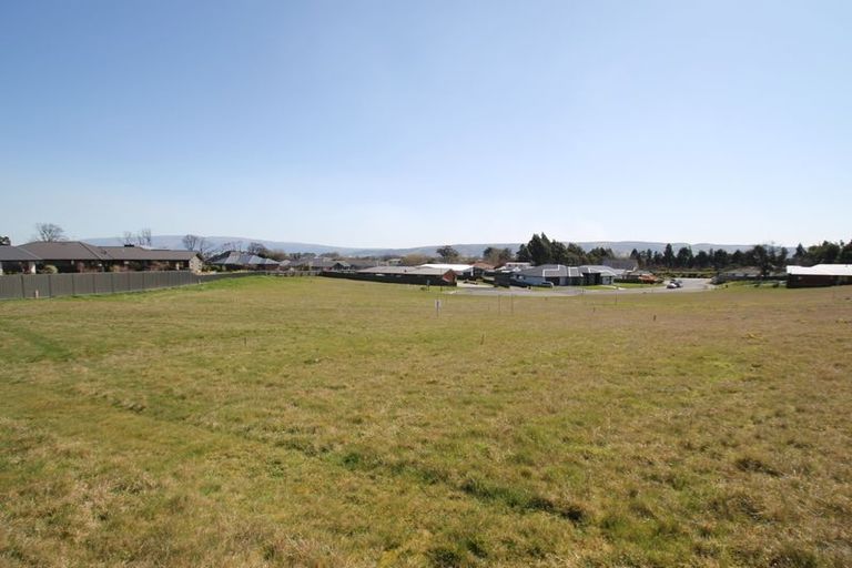 Photo of property in 33 Irwin Logan Drive, Mosgiel, 9024