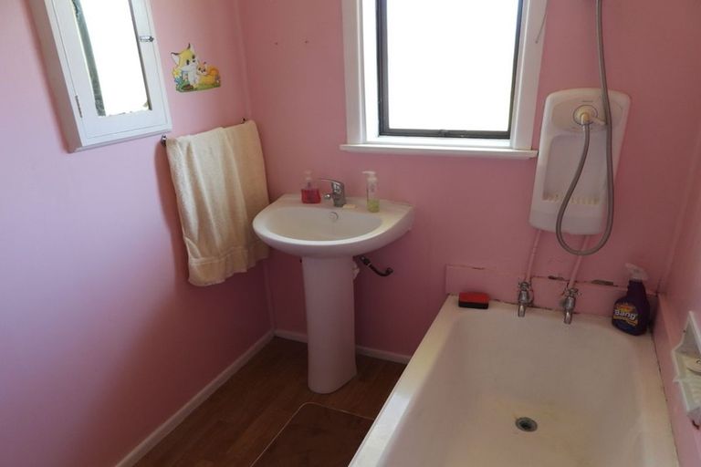 Photo of property in 84 Paki Street, Huntly, 3700