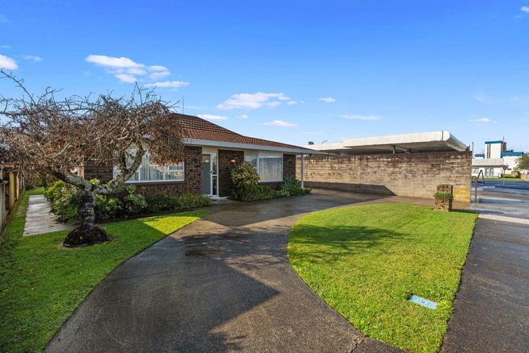 Photo of property in 2 Park Street, Morrinsville, 3300