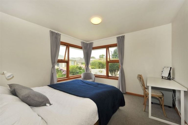 Photo of property in 7 Bendale Place, Avonhead, Christchurch, 8042